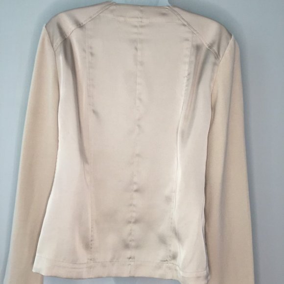 CHICOS - Picture 3 of 4